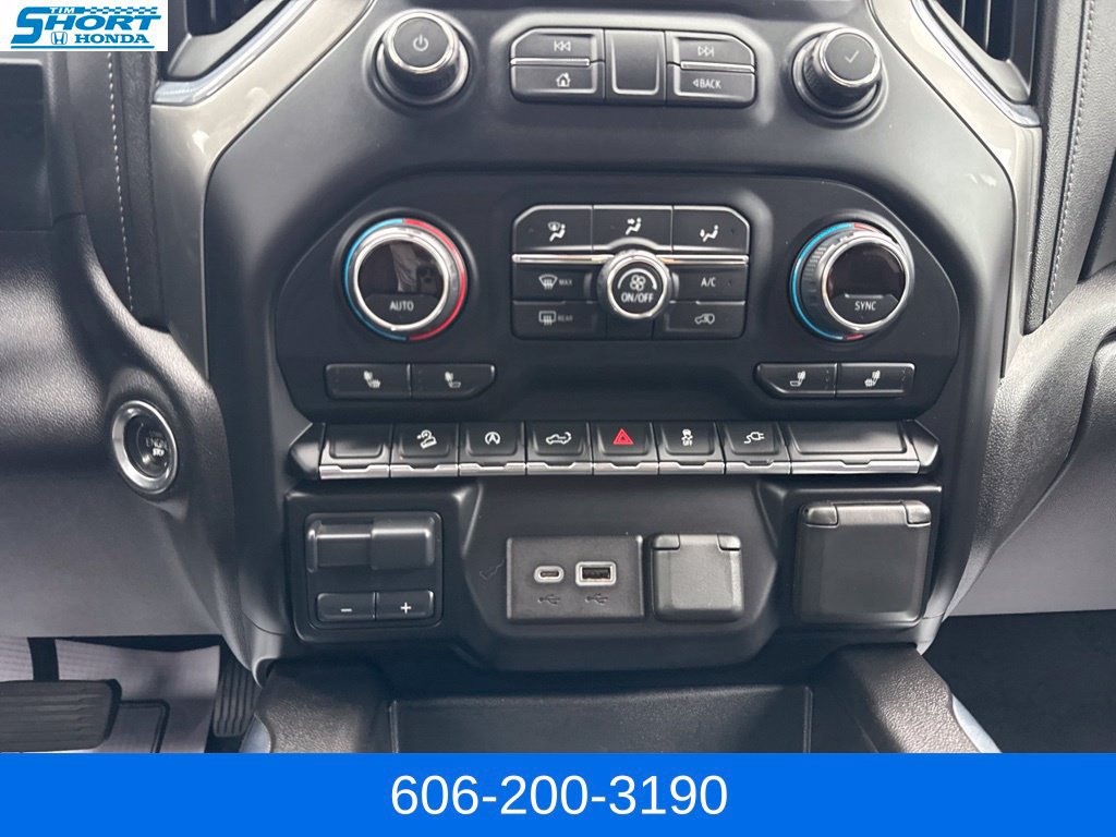 Used 2021 Chevrolet Silverado 1500 LT Trail Boss w/ Convenience Package II AWD/4WD image 16
