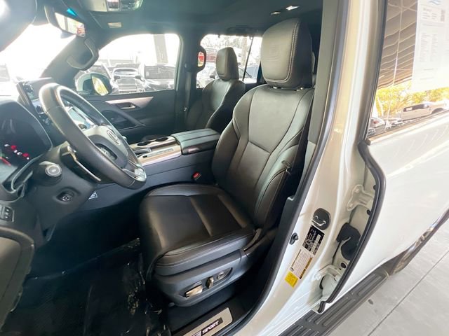 Used 2023 Lexus LX 600 F Sport w/ Accessory Package (Z1) image 10