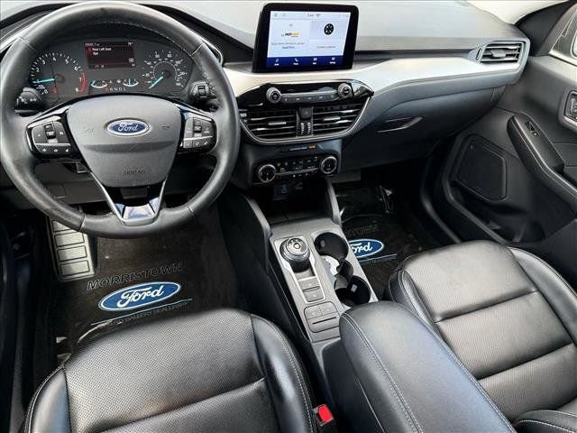 Used 2022 Ford Escape SEL AWD/4WD image 11