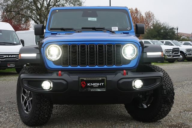 New 2026 Jeep Wrangler Unlimited Rubicon w/ Technology Group AWD/4WD video 3