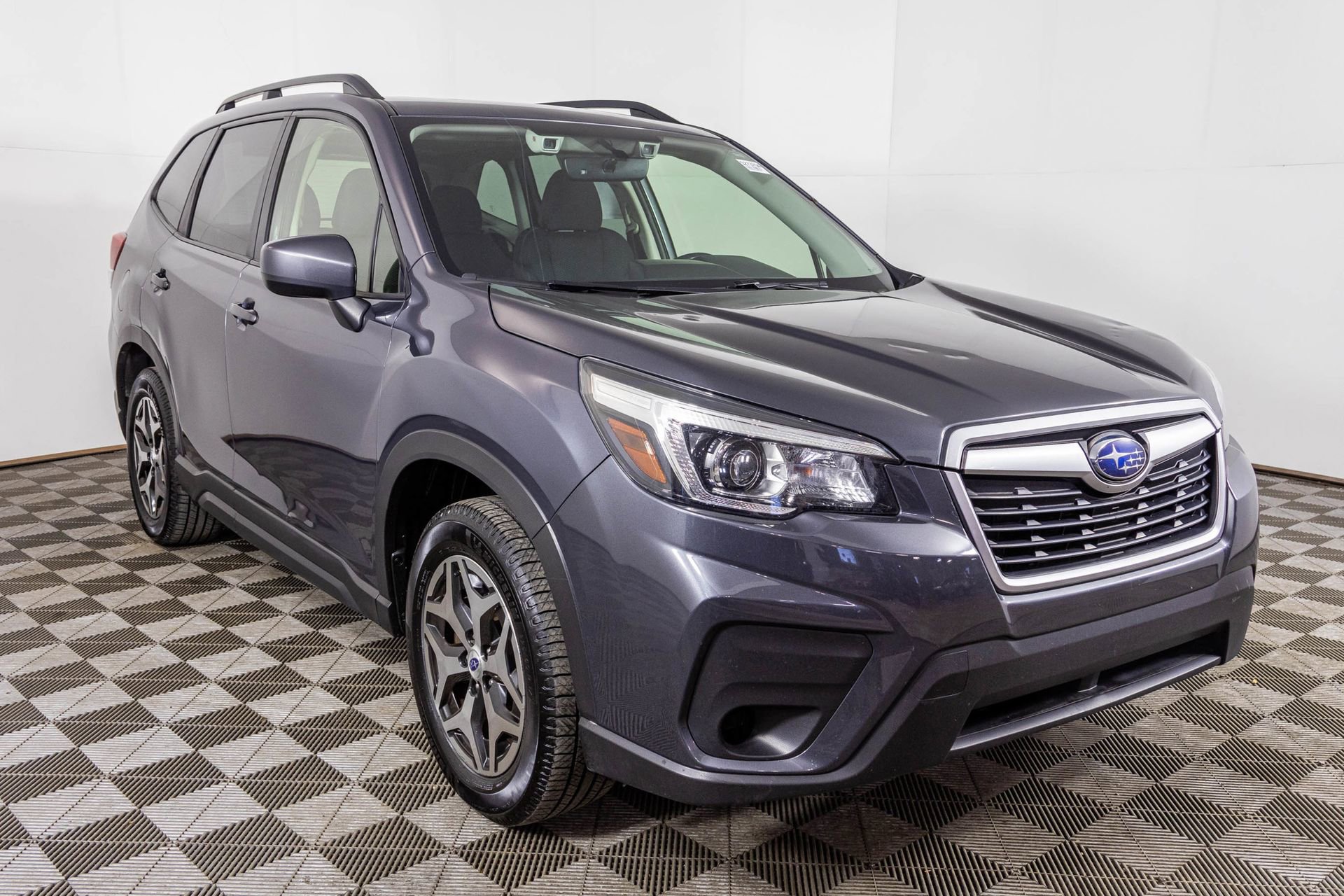 Used 2020 Subaru Forester Premium image 13