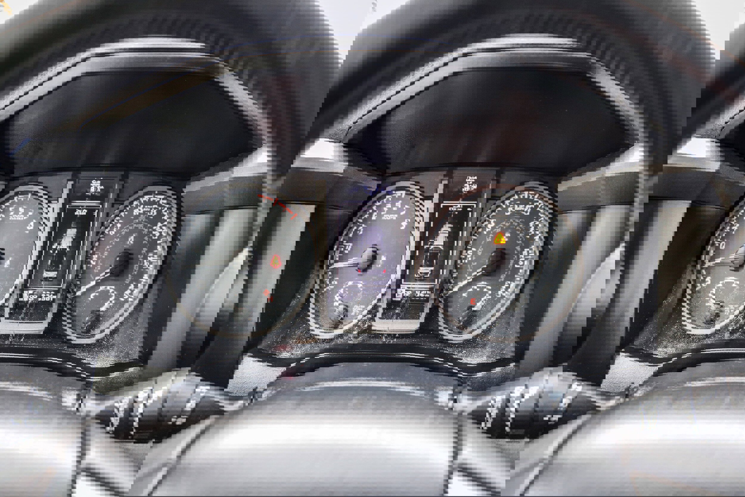 Used 2019 Toyota Tacoma TRD Off-Road image 17