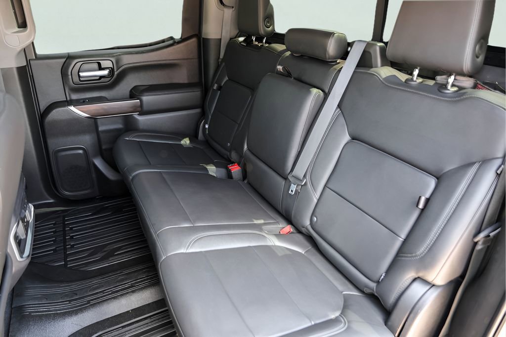 Used 2020 GMC Sierra 1500 SLT RWD image 26