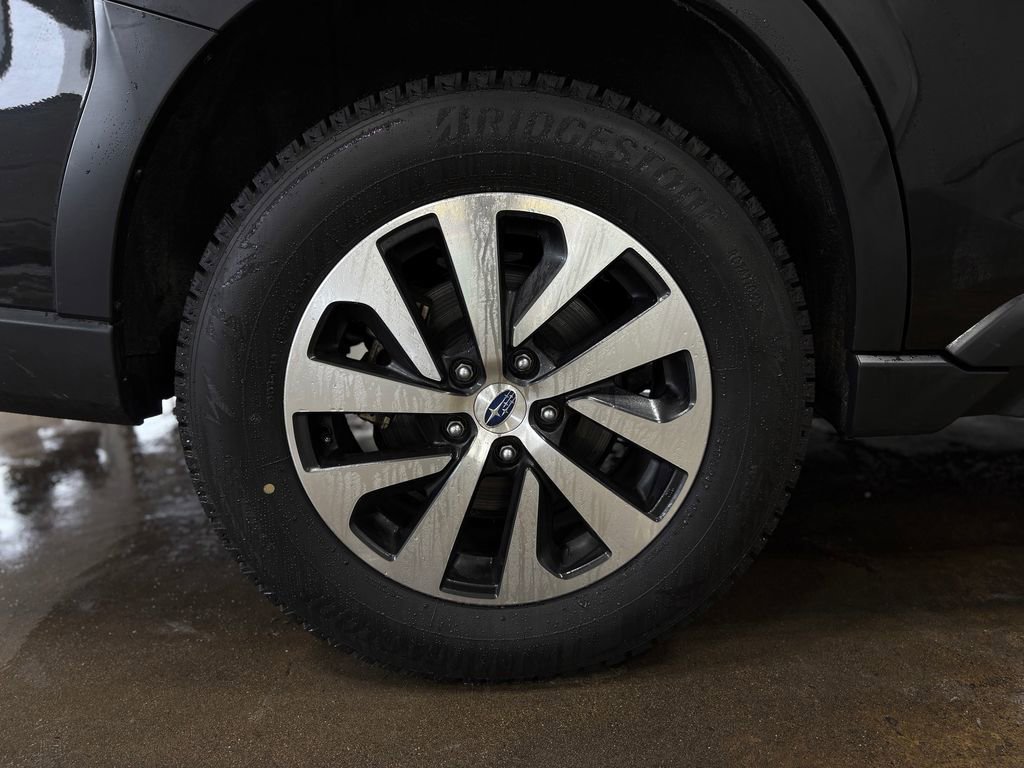 Used 2024 Subaru Outback Premium image 33