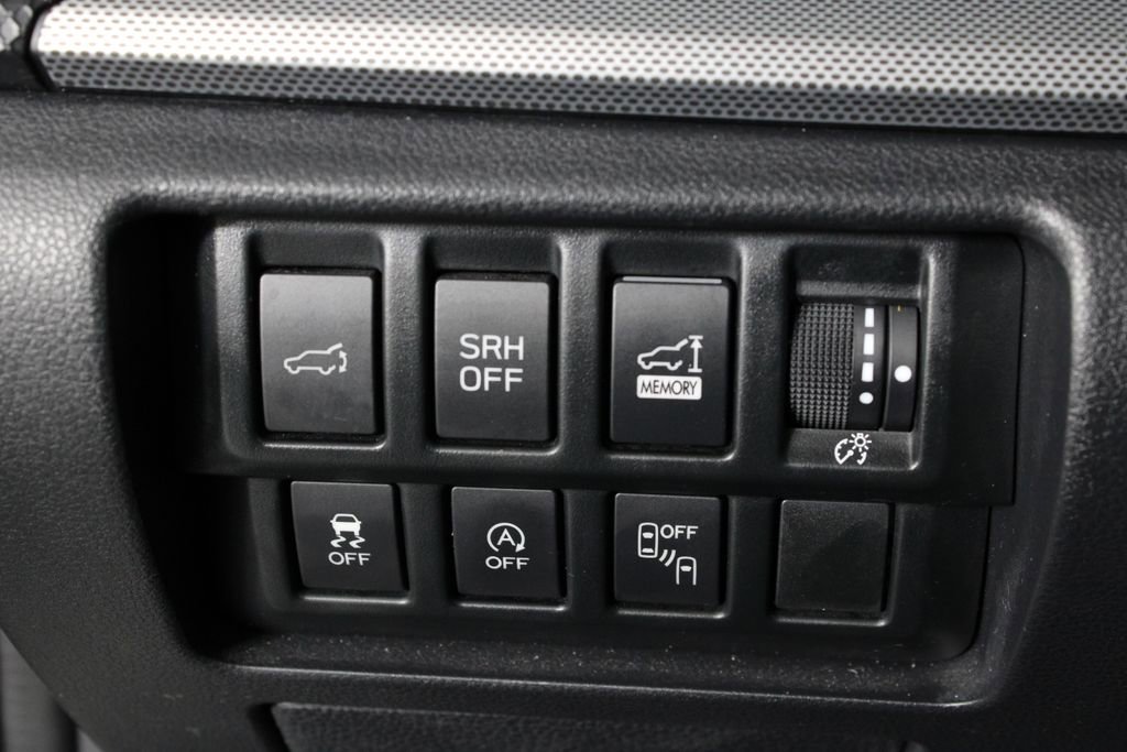 Used 2019 Subaru Forester Limited w/ Popular Package #3 AWD/4WD image 25