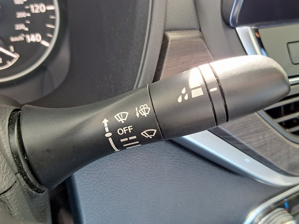 Used 2023 Nissan Altima 2.5 SL image 11