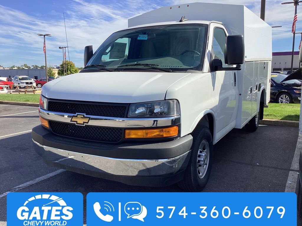 New 2025 Chevrolet Express 3500 w/ Power Convenience Package RWD image 2