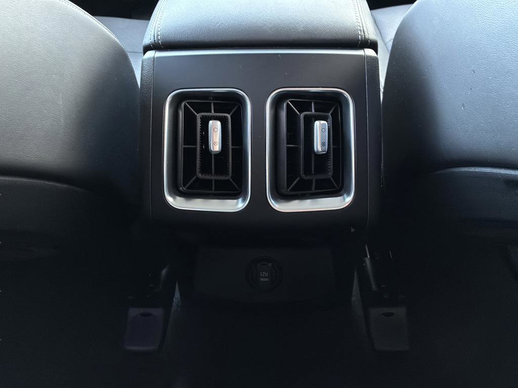 New 2025 Kia Sorento S image 14