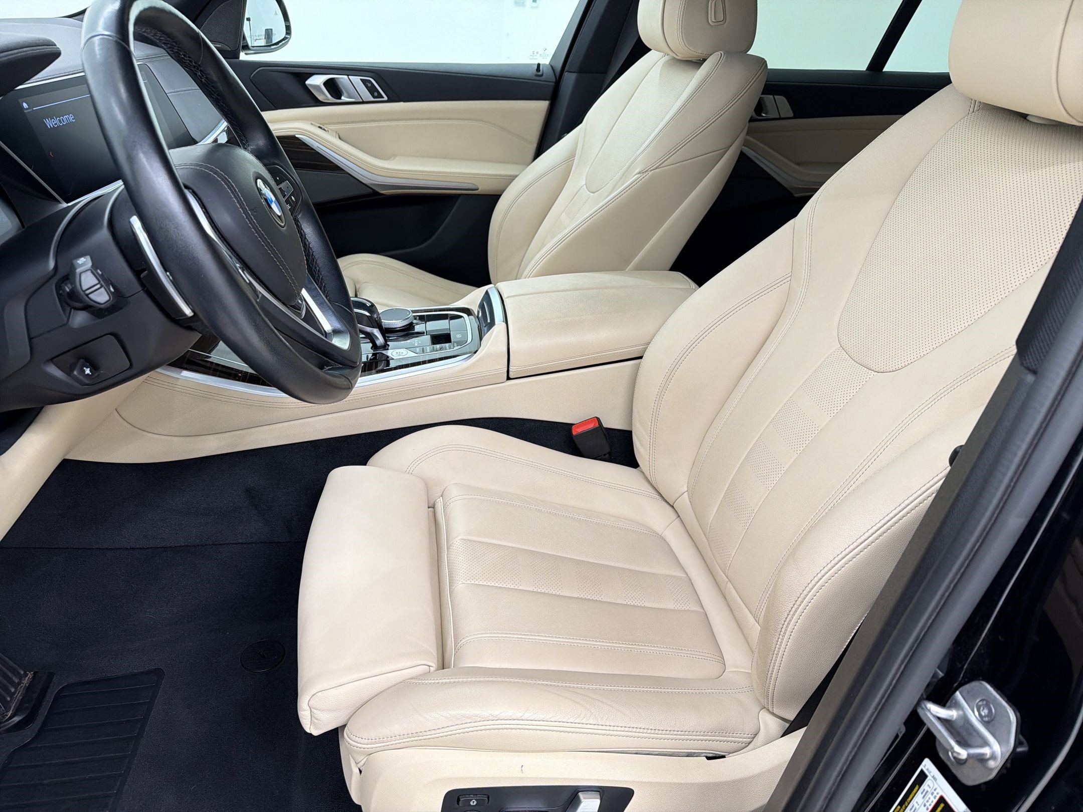 Used 2021 BMW X5 sDrive40i w/ Premium Package image 5