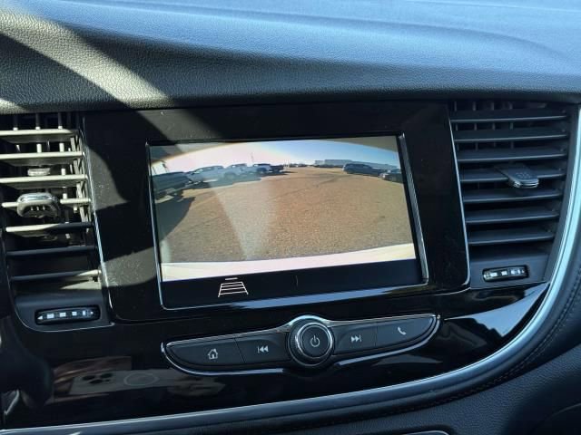 Used 2022 Buick Encore Preferred w/ Safety Package image 23