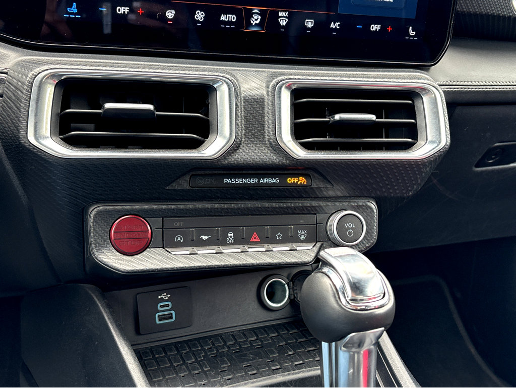Used 2024 Ford Mustang Premium image 9