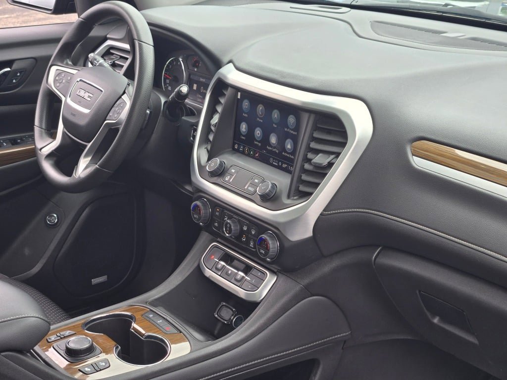 Certified 2023 GMC Acadia SLE w/ Driver Convenience Package AWD/4WD image 8