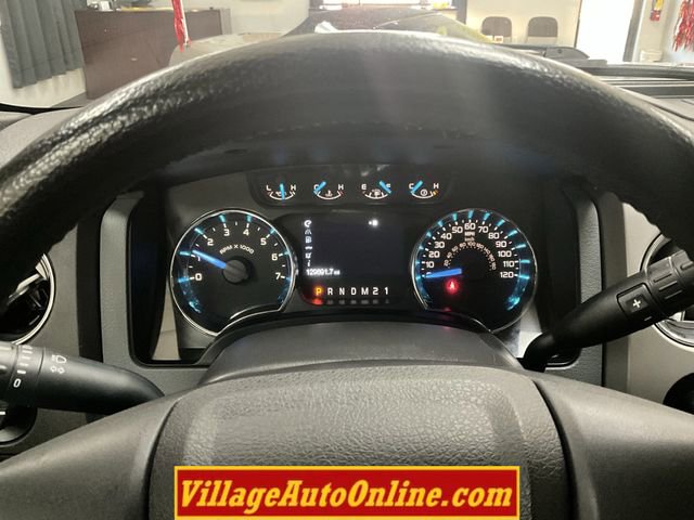 Used 2012 Ford F150 XLT w/ XLT Chrome Pkg image 17