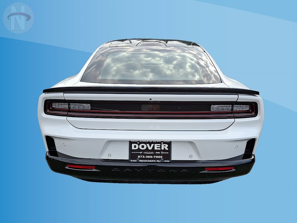 Used 2024 Dodge Charger Daytona Scat Pack w/ Plus Group AWD/4WD image 15