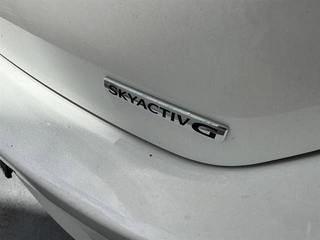 Used 2025 MAZDA MAZDA3 s image 12