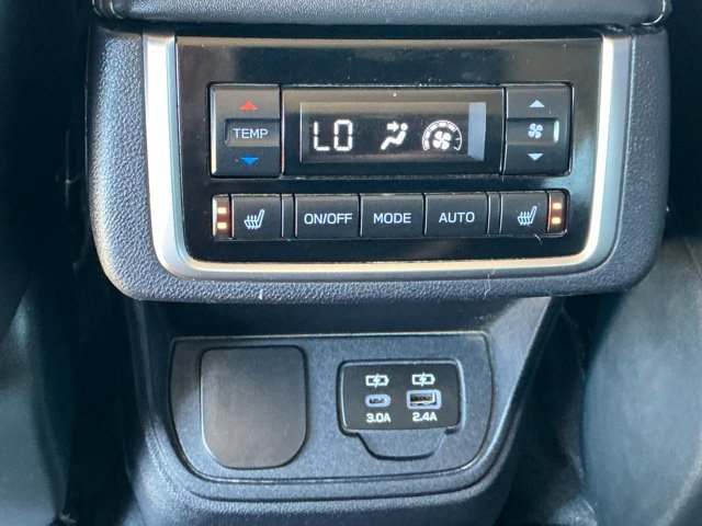 Used 2023 Subaru Ascent Limited w/ Technology Package AWD/4WD image 11