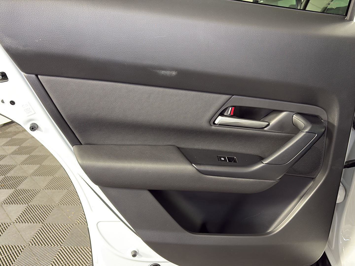 Used 2023 MAZDA CX-50 2.5 S w/ Cargo Package image 23