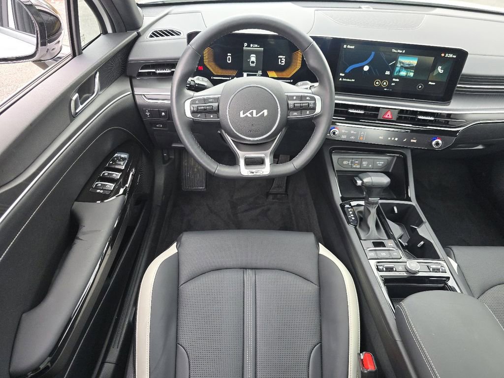 Used 2025 Kia K5 GT-Line w/ GT-Line Premium Package image 24