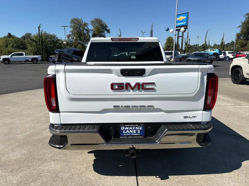 Used 2025 GMC Sierra 1500 SLT AWD/4WD image 5