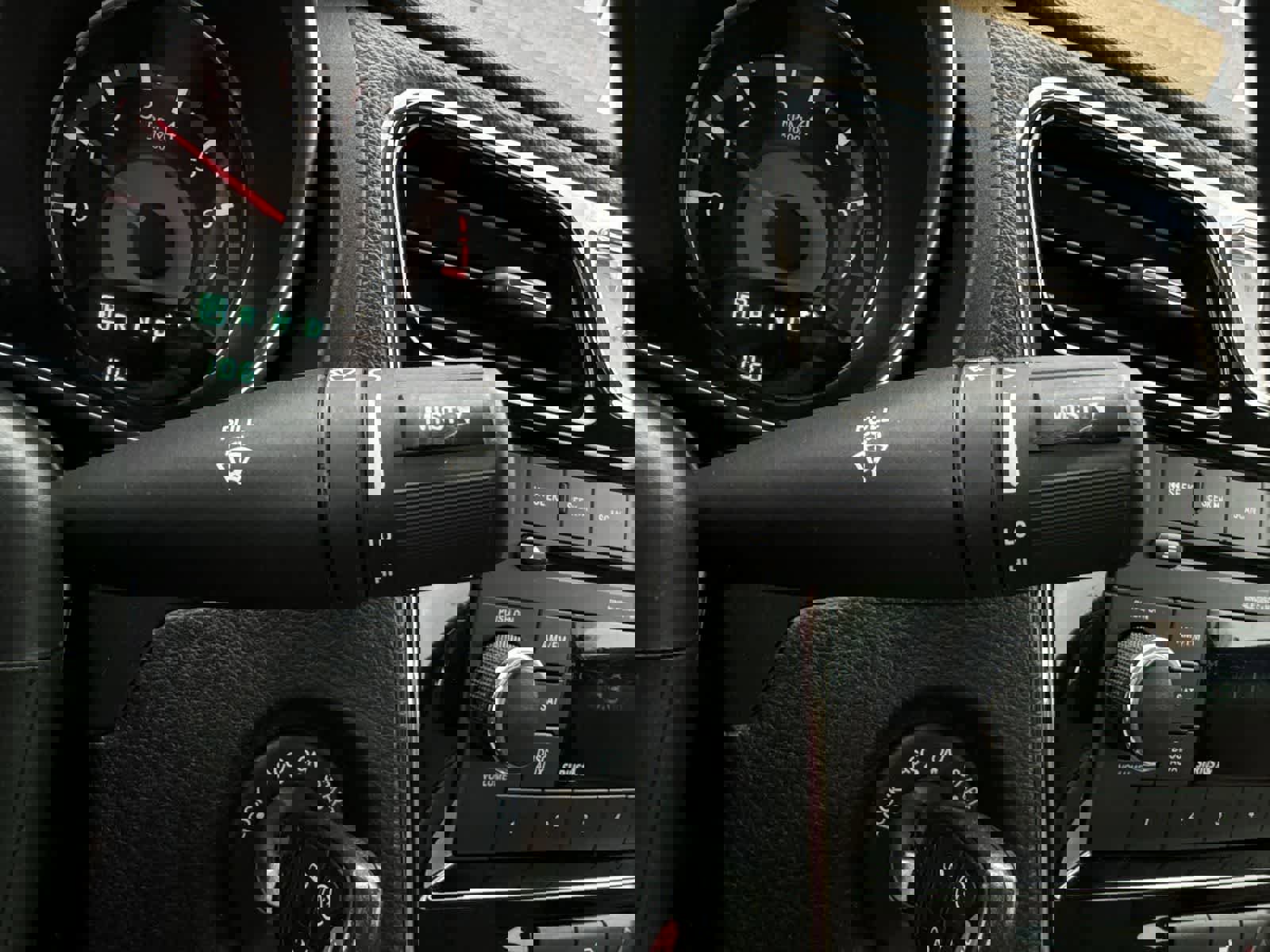 Used 2013 Chrysler 200 Limited image 26