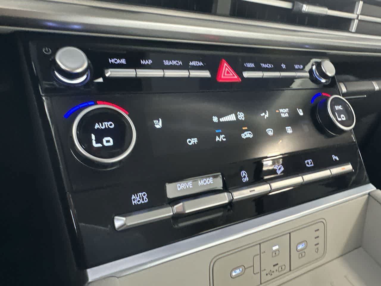 New 2027 Hyundai Santa Fe SEL FWD image 20