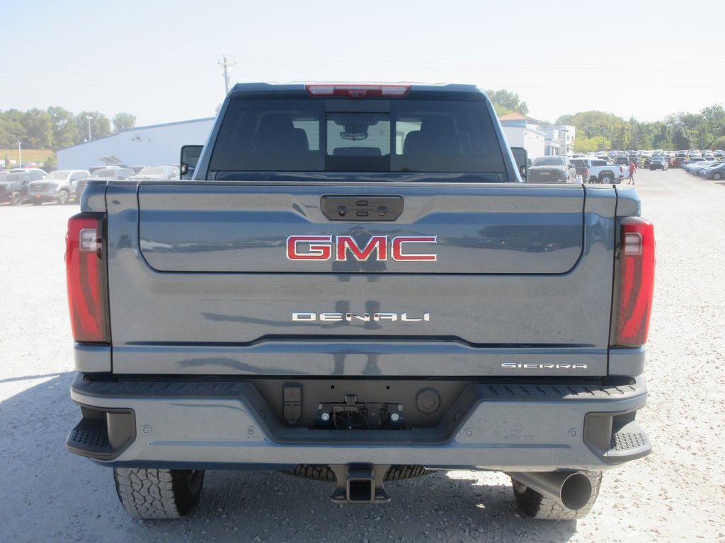 New 2026 GMC Sierra 2500 Denali w/ Denali Reserve Package image 6
