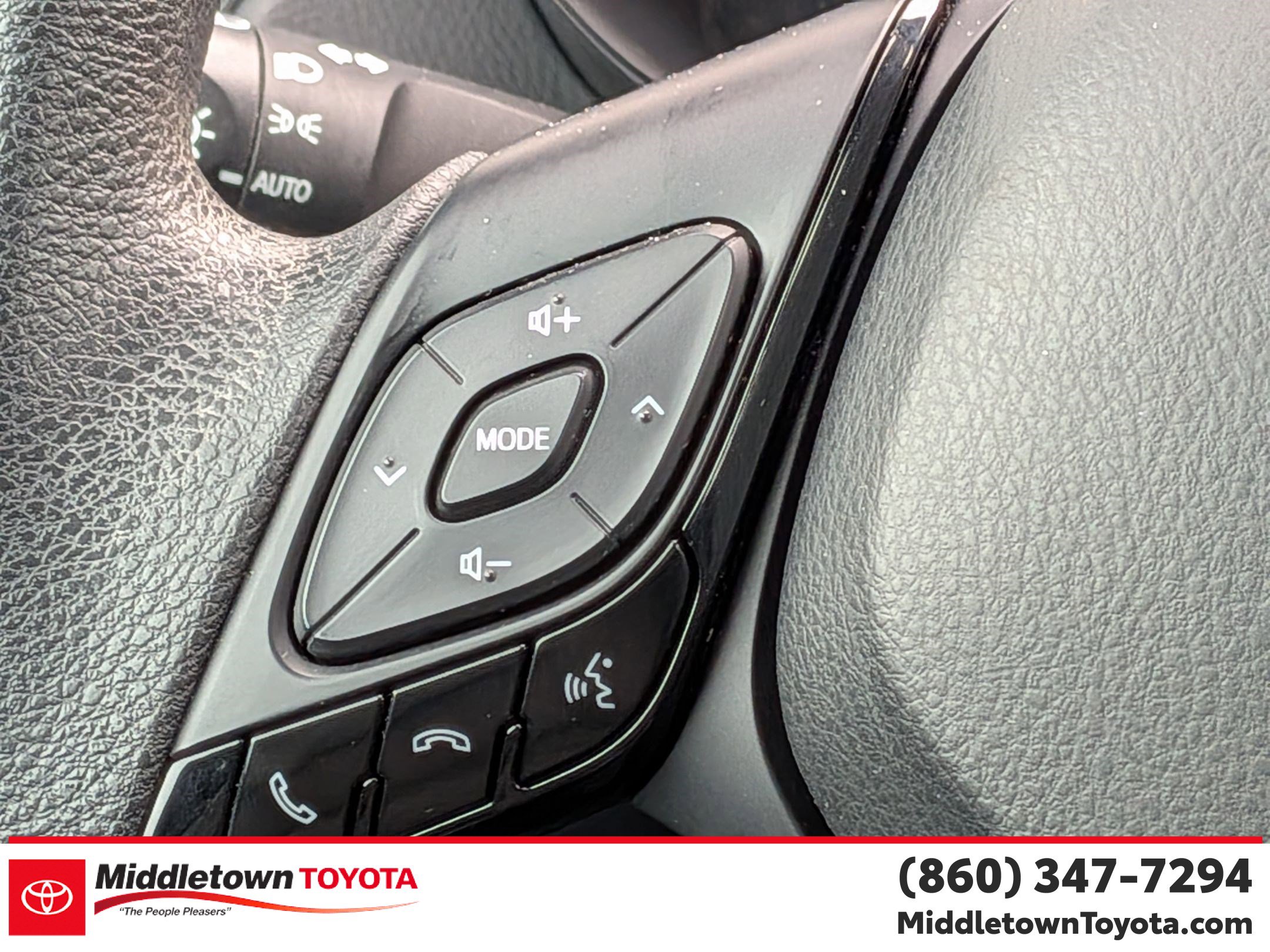 Certified 2019 Toyota C-HR LE image 19