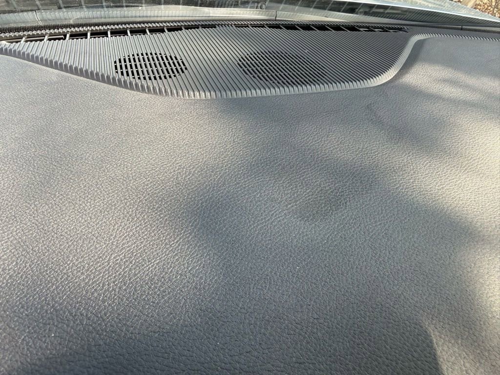 New 2026 Jeep Grand Cherokee L Laredo image 10