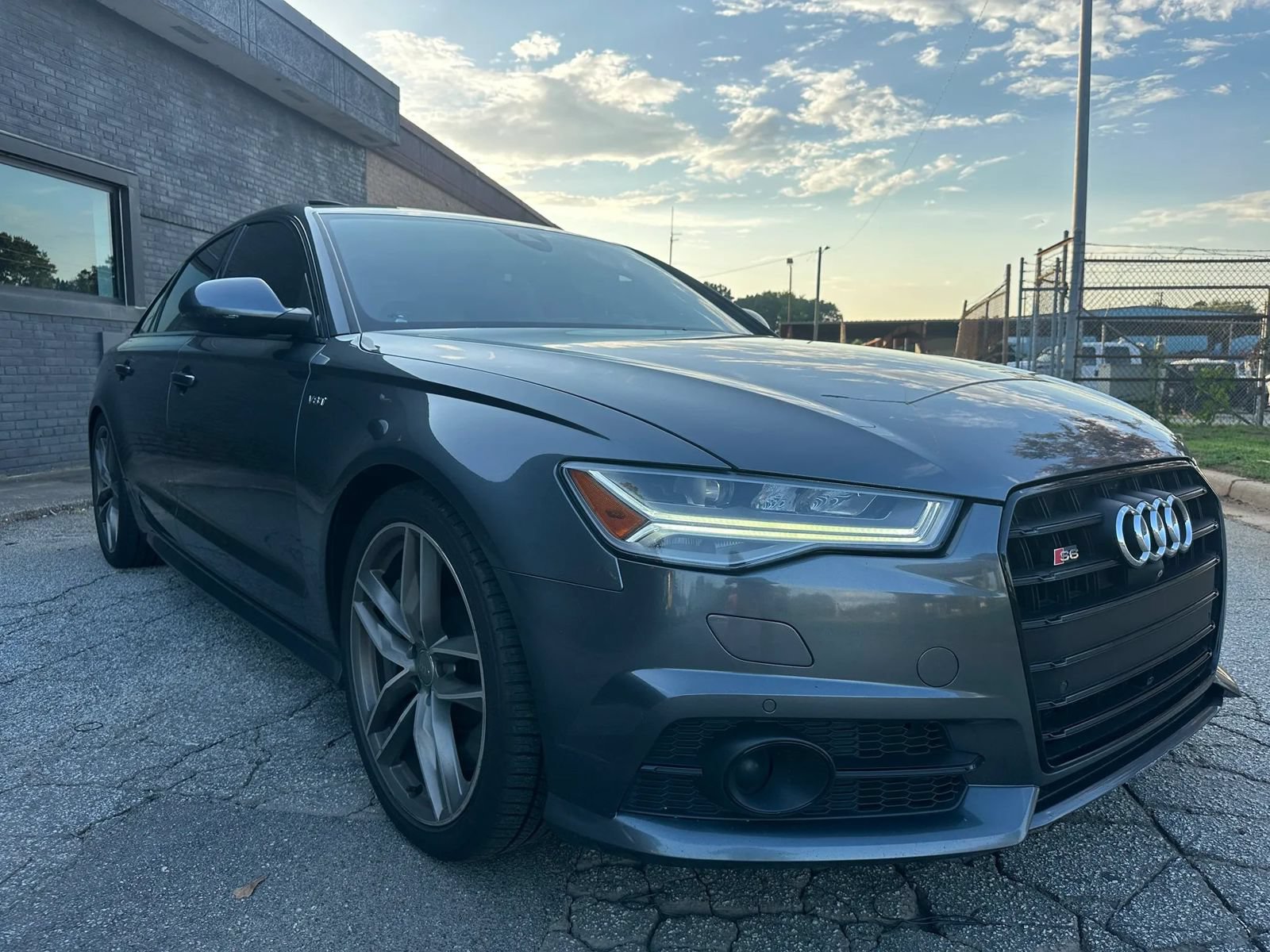 Used 2016 Audi S6 Prestige w/ Prestige Package AWD/4WD image 4