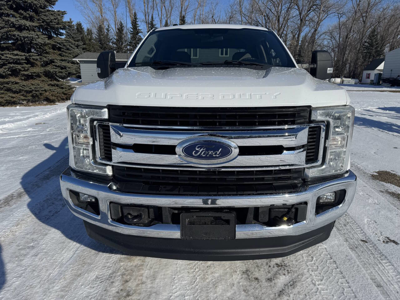 Used 2017 Ford F250 XLT w/ FX4 Off-Road Package image 3