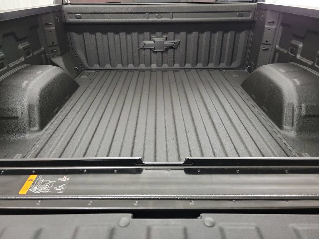 Certified 2026 Chevrolet Silverado 1500 ZR2 AWD/4WD image 22