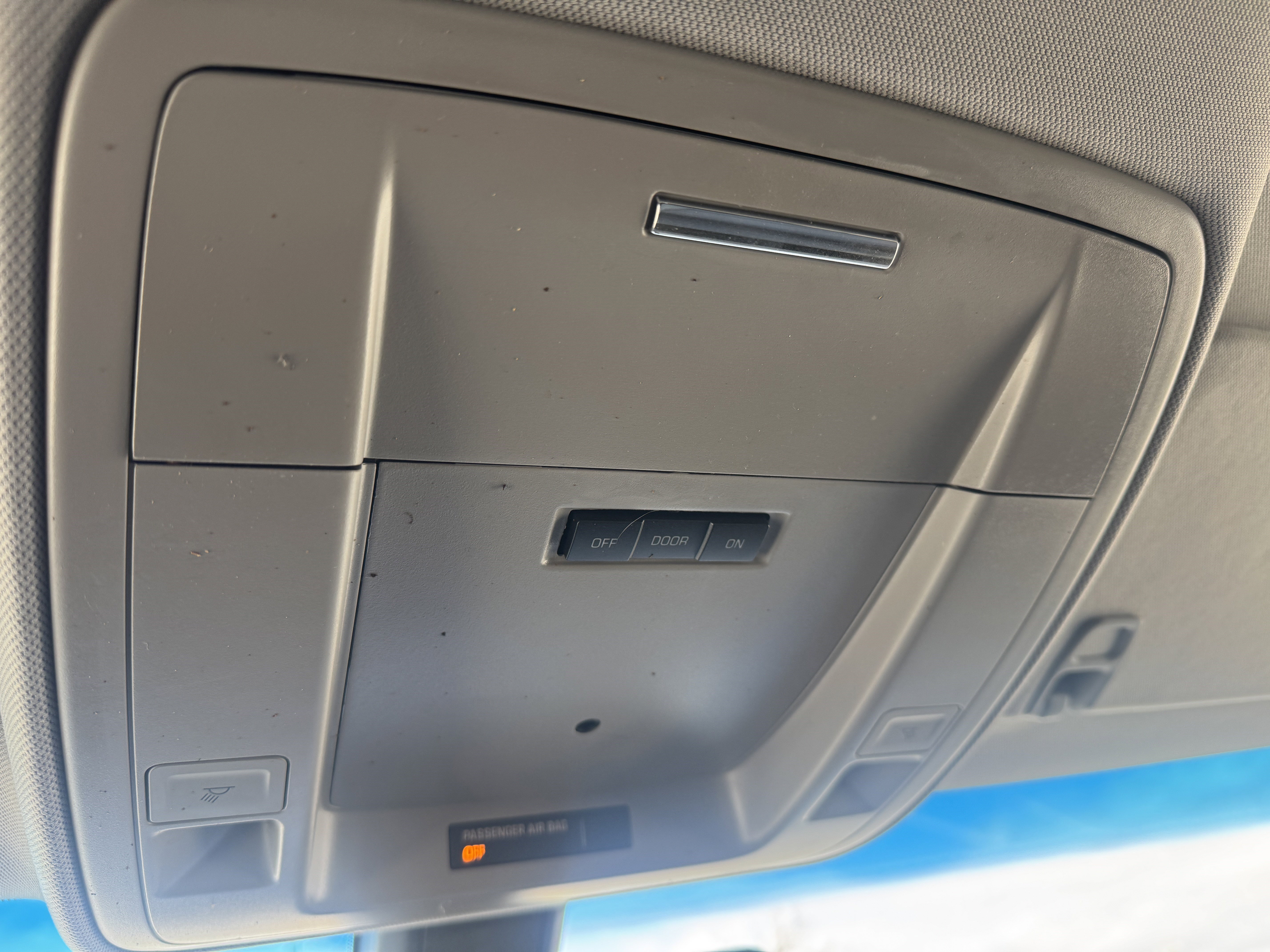 Used 2017 Chevrolet Tahoe LS AWD/4WD image 29