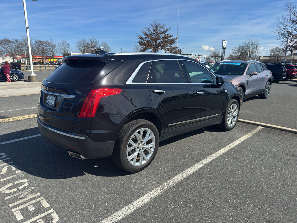 Used 2019 Cadillac XT5 Luxury w/ LPO, Radiant Package image 5