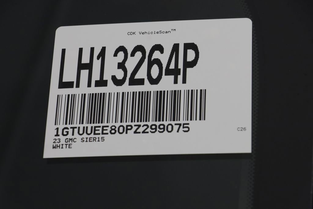 Used 2023 GMC Sierra 1500 AT4 w/ Technology Package image 30