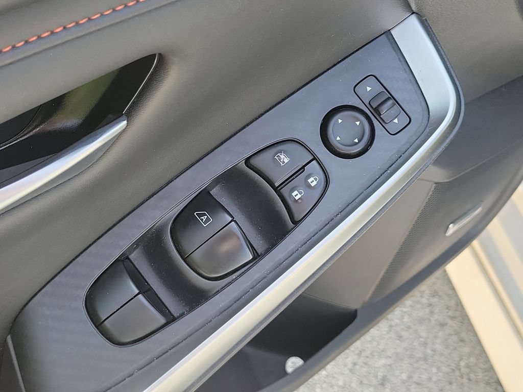 Used 2024 Nissan Sentra SR w/ SR Premium Package FWD image 20