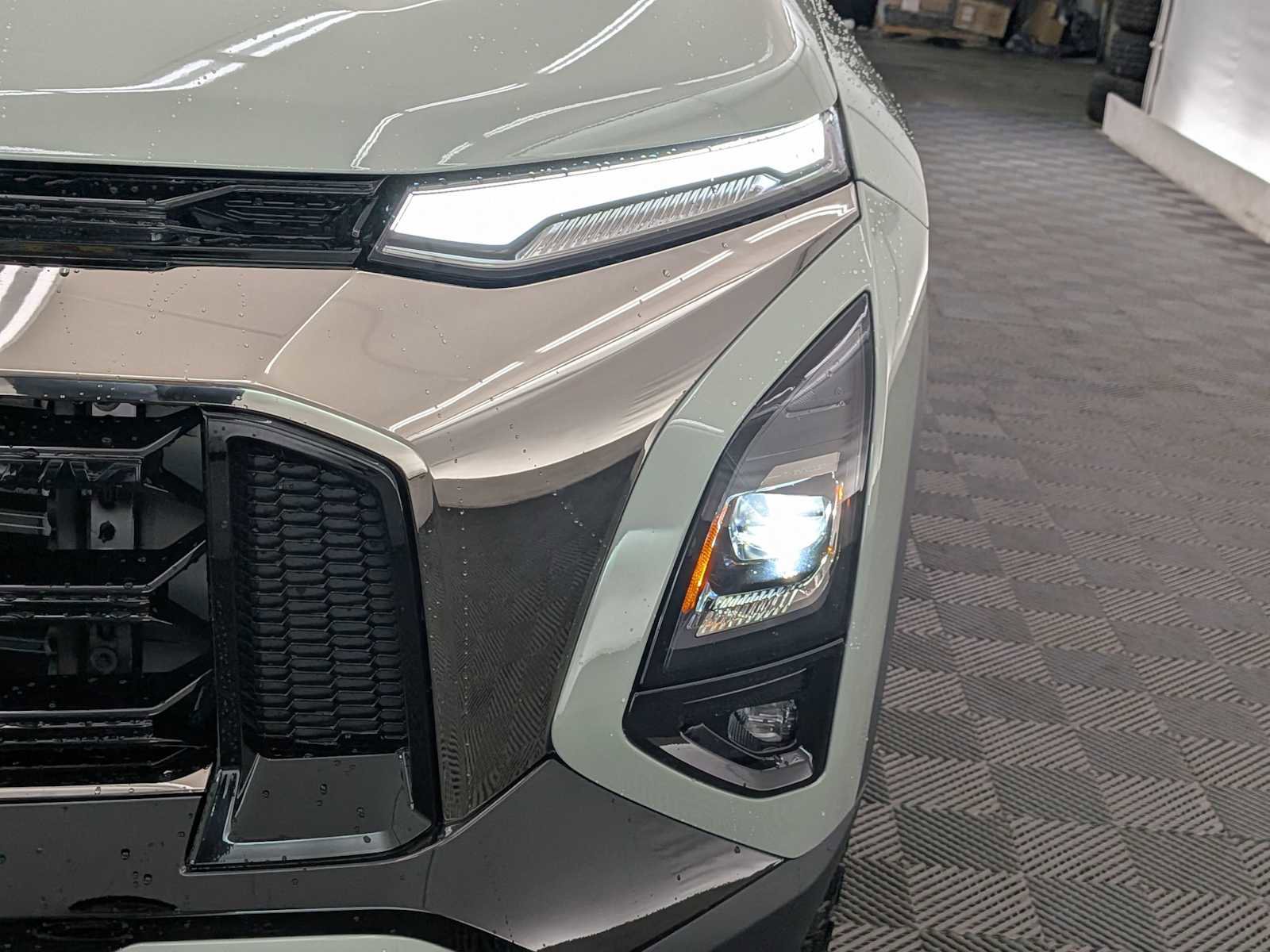 New 2026 Chevrolet Equinox ACTIV w/ Convenience Package III image 10