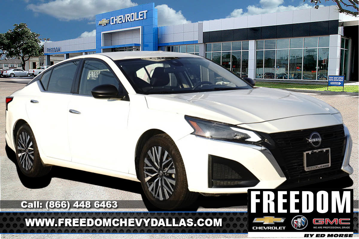Used 2025 Nissan Altima 2.5 SV