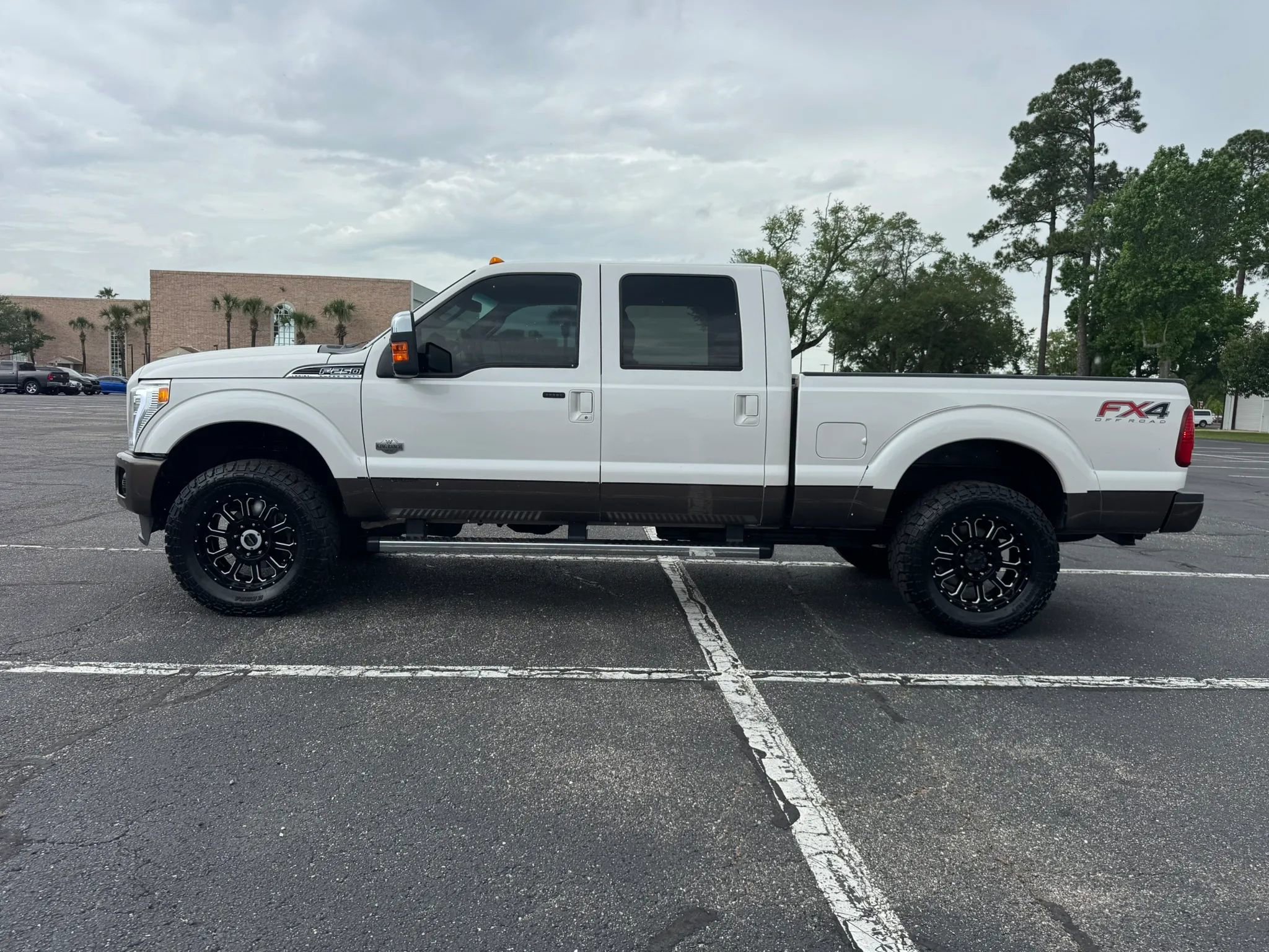 Used 2015 Ford F250 King Ranch AWD/4WD image 9
