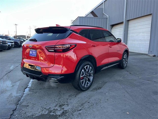 Used 2023 Chevrolet Blazer RS image 3