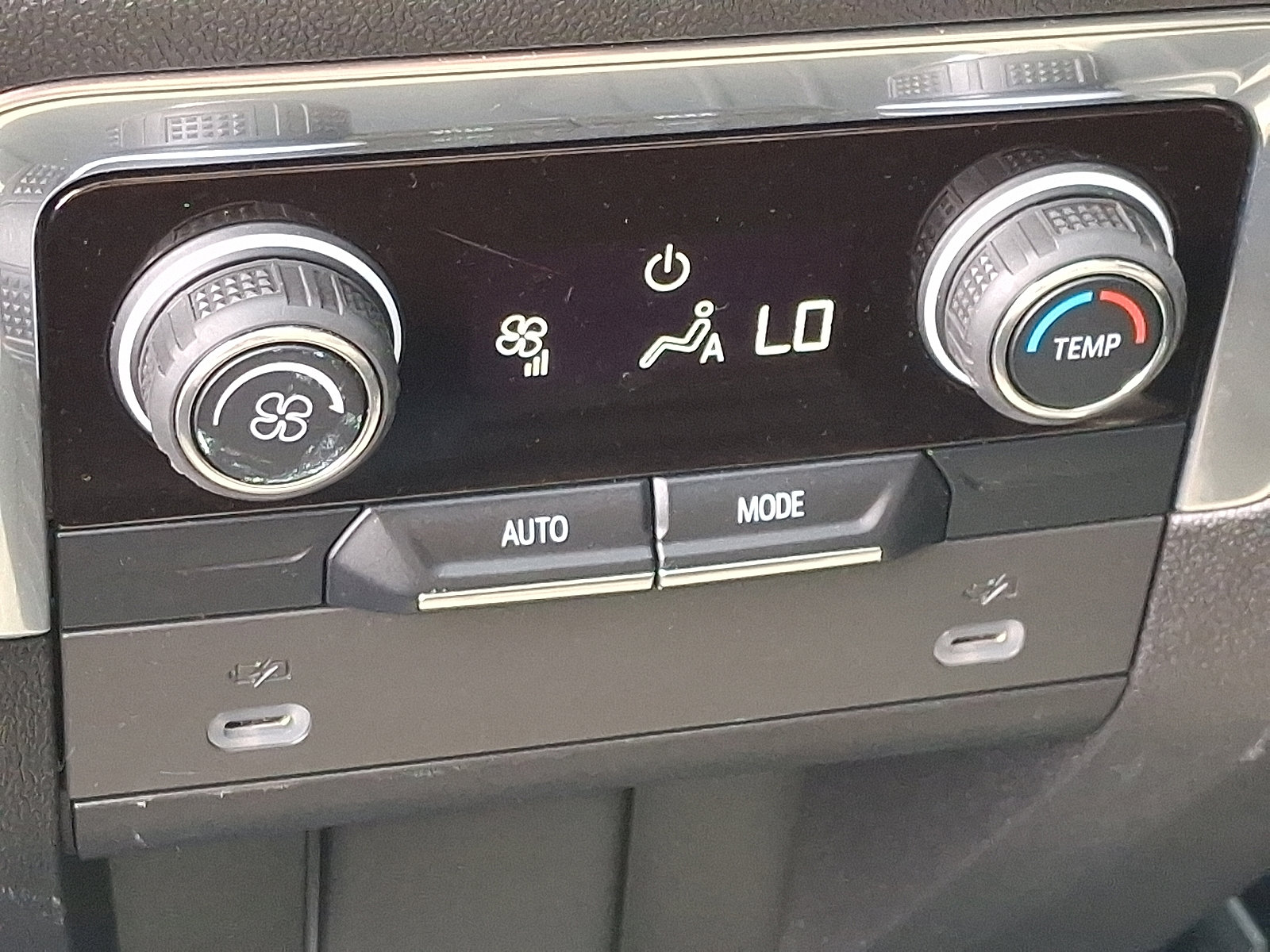 Certified 2021 Chevrolet Tahoe RST image 12