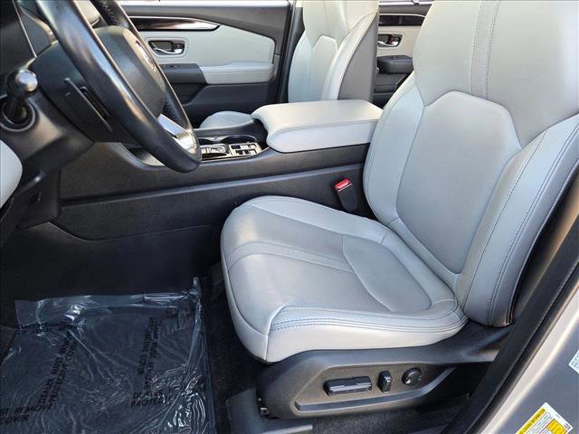 Used 2023 Honda Pilot EX-L image 16