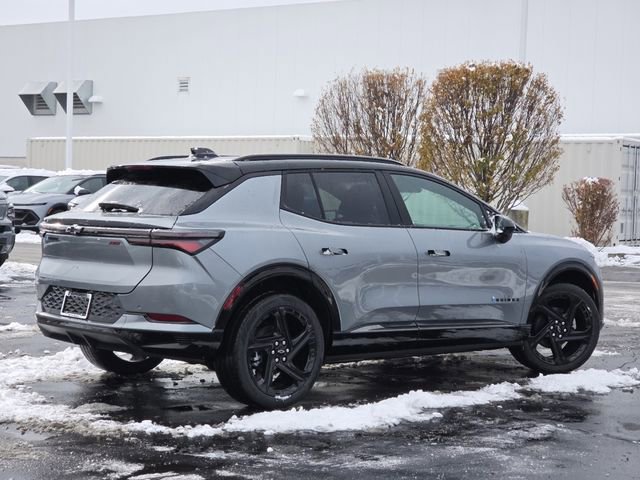 New 2026 Chevrolet Equinox EV RS FWD image 23