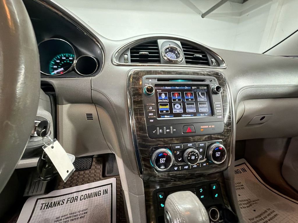 Used 2014 Buick Enclave Leather FWD image 16