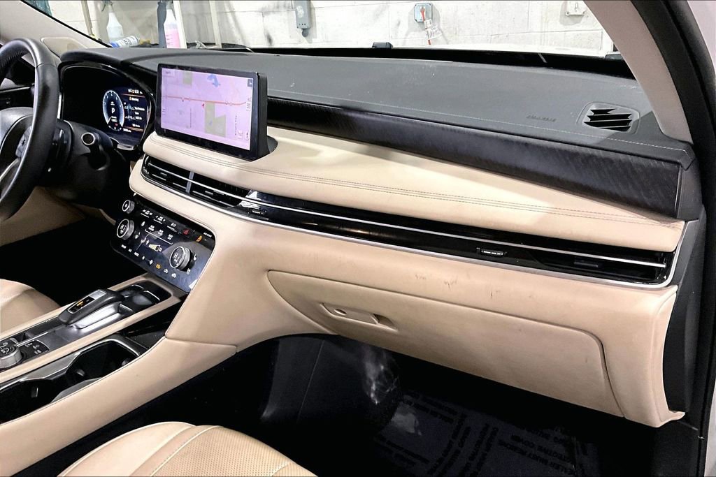 Certified 2025 INFINITI QX60 Sensory image 25