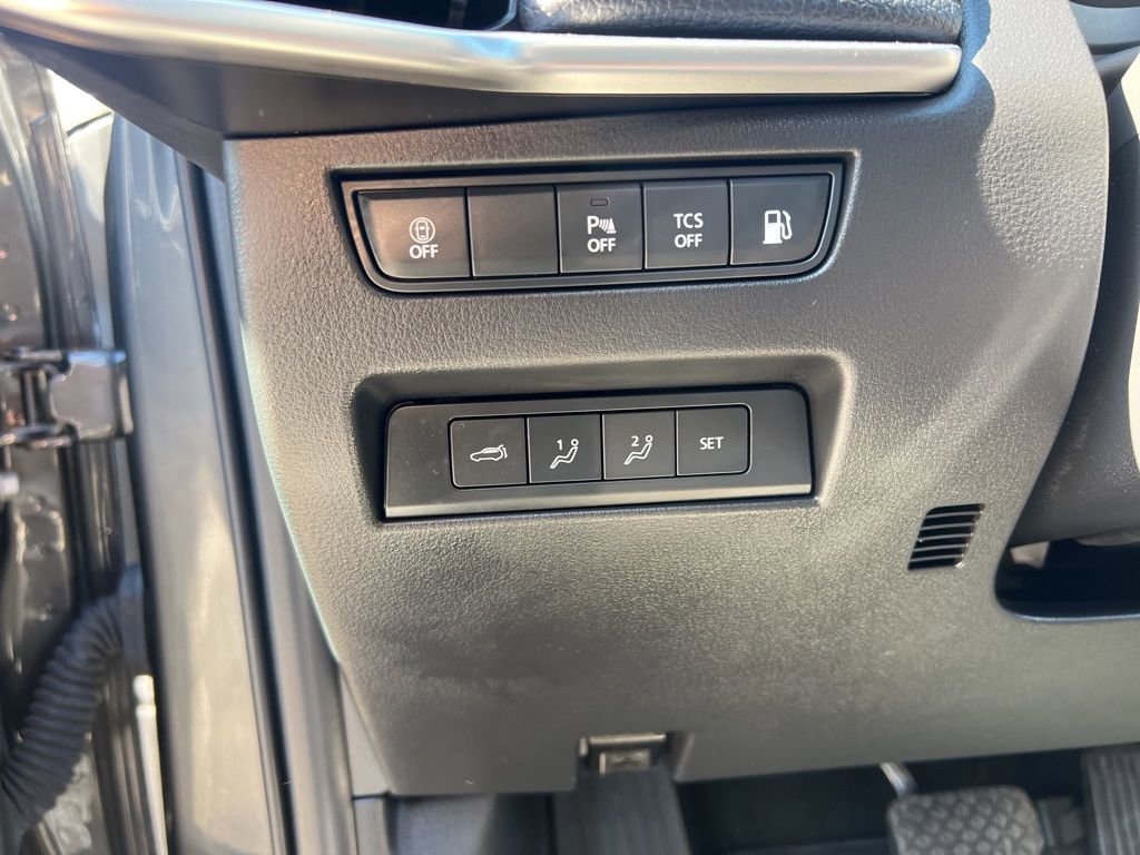 Used 2024 MAZDA CX-90 Plug-In Hybrid w/ Premium Pkg image 31