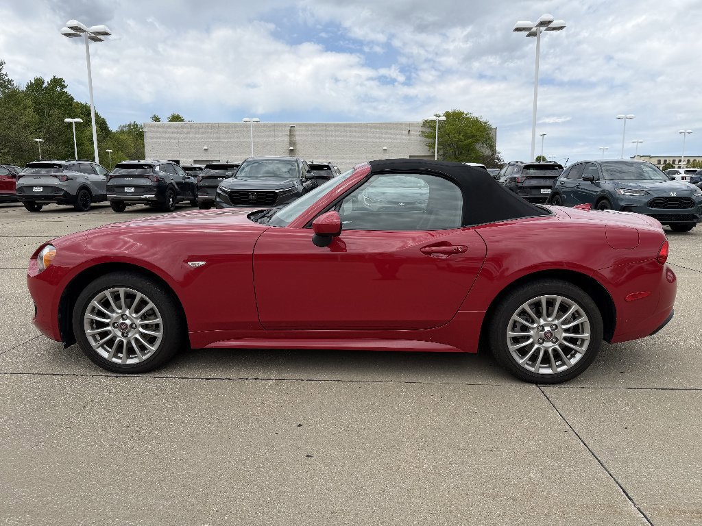 Used 2019 FIAT 124 Spider Classica w/ Technology Group RWD image 5