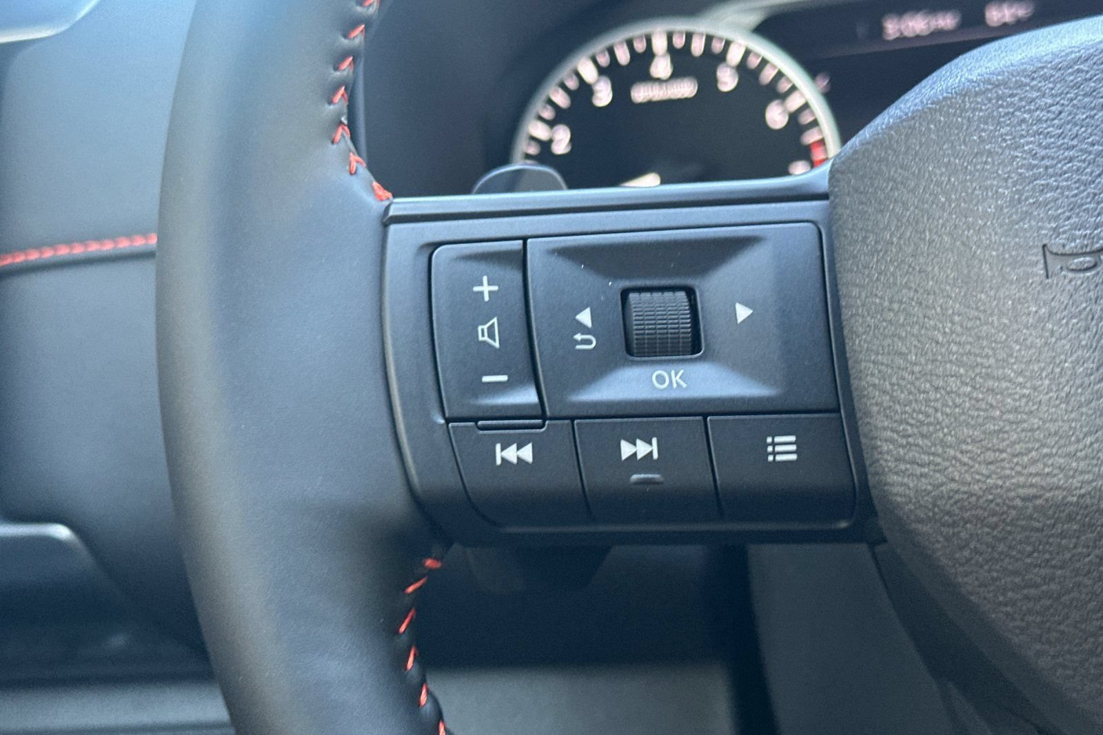 New 2026 Nissan Pathfinder Rock Creek AWD/4WD image 27