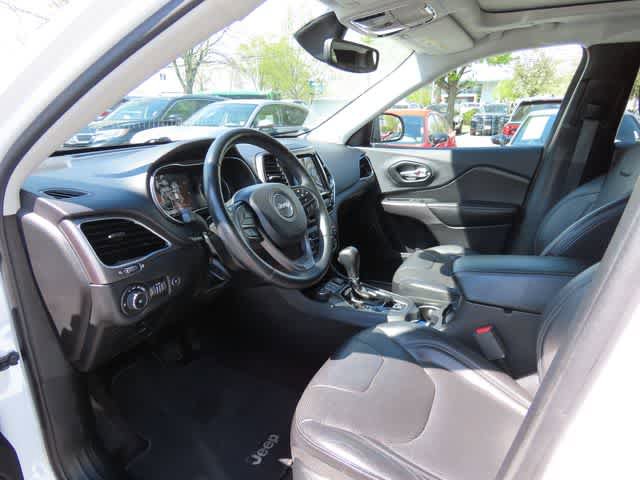 Used 2019 Jeep Cherokee Limited AWD/4WD image 2