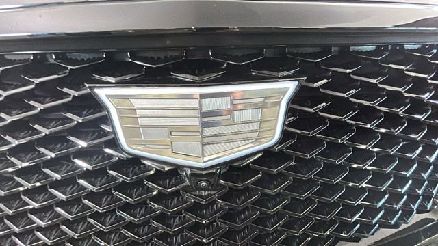Used 2025 Cadillac Escalade Sport w/ LPO, ONYX Package AWD/4WD image 9