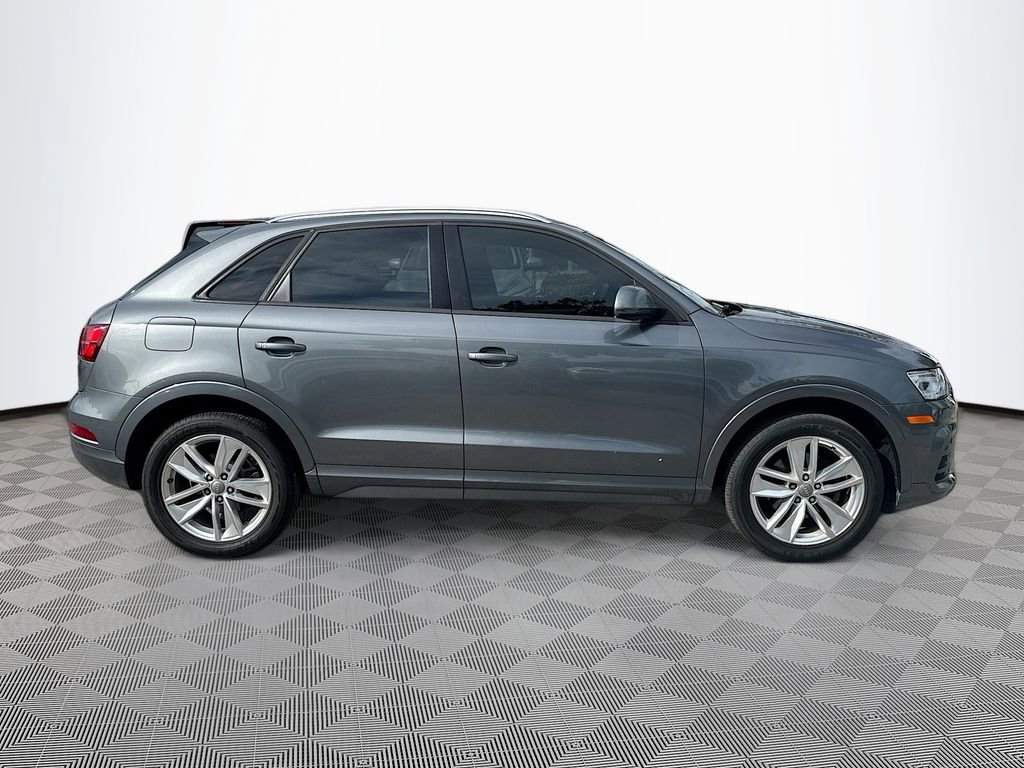Used 2017 Audi Q3 2.0T Premium FWD image 5